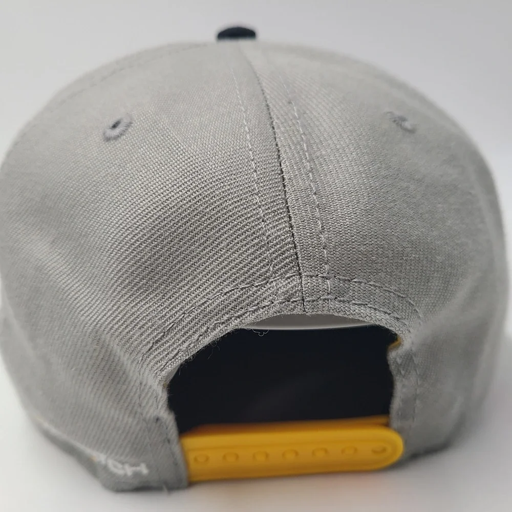 Overwatch Hat Snapback Blizzard Entertainment Gray Black Video Game Wool Blend